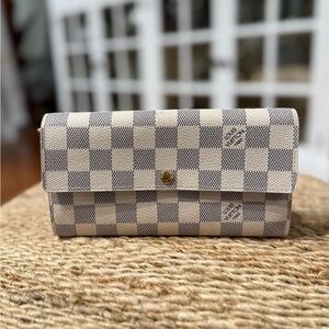 Louis Vuitton Damier Azure Sarah Wallet